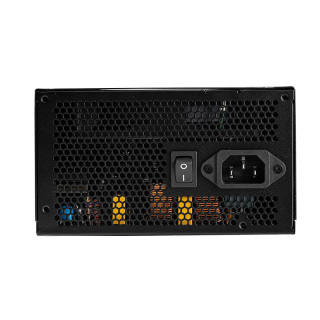 Chieftec Chieftronic PowerUp tápegység 650 W 20+4 pin ATX ATX Fekete PC