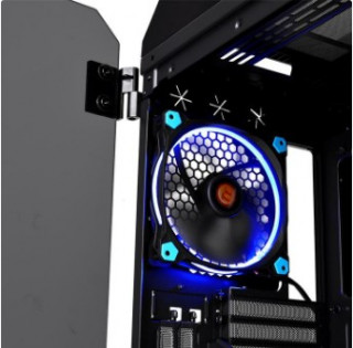 Thermaltake View 71 TG (Edzett üveg) - Fekete PC