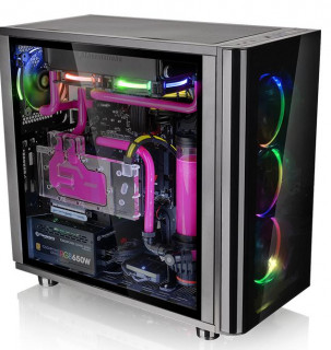 Thermaltake View 31 TG RGB (Ablakos) PC