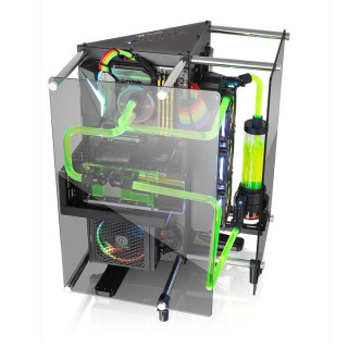 Thermaltake Core P90 - Fekete PC