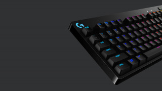 LOGITECH G Pro Lightspeed RGB mechanikus gaming vezetékes TKL HUN billentyűzet - Fekete (Gravírozott) (920-009426) PC