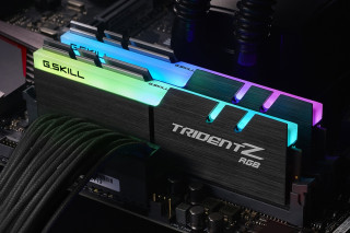 G.Skill DDR4 4133MHz 16GB Trident Z RGB CL19 KIT (2x8GB)  (F4-4133C19D-16GTZR) PC