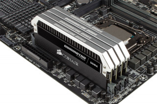 DDR4 16GB 3000MHz Corsair Dominator Platinum CL15 KIT2 PC