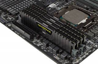 DDR4 4GB 2400MHz Corsair Vengeance LPX Black CL14 PC