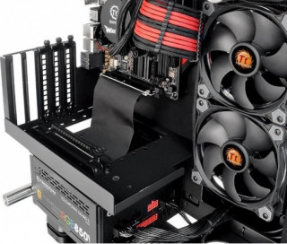 Thermaltake Core P1 (Ablakos) PC