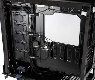 PHANTEKS Enthoo Evolv Flow Edition  ATX - Edzett üveg Fekete PC