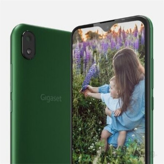 Gigaset GS110 6,1" LTE 1/16GB Dual SIM British Racing Green zöld okostelefon Mobil