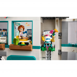 LEGO Friends Heartlake City kórház (42621) Játék