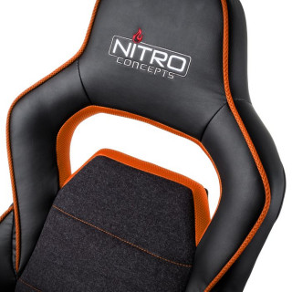 Nitro Concepts E220 Evo Fekete-Narancs Gamer Szék (NC-E220E-BO) PC